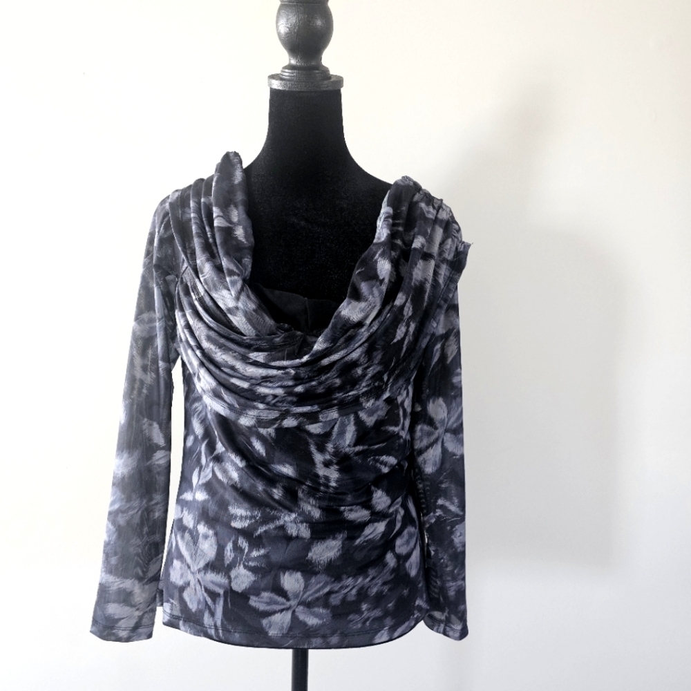Steve Madden Soft Texture Top Sheer See Thru Size XL